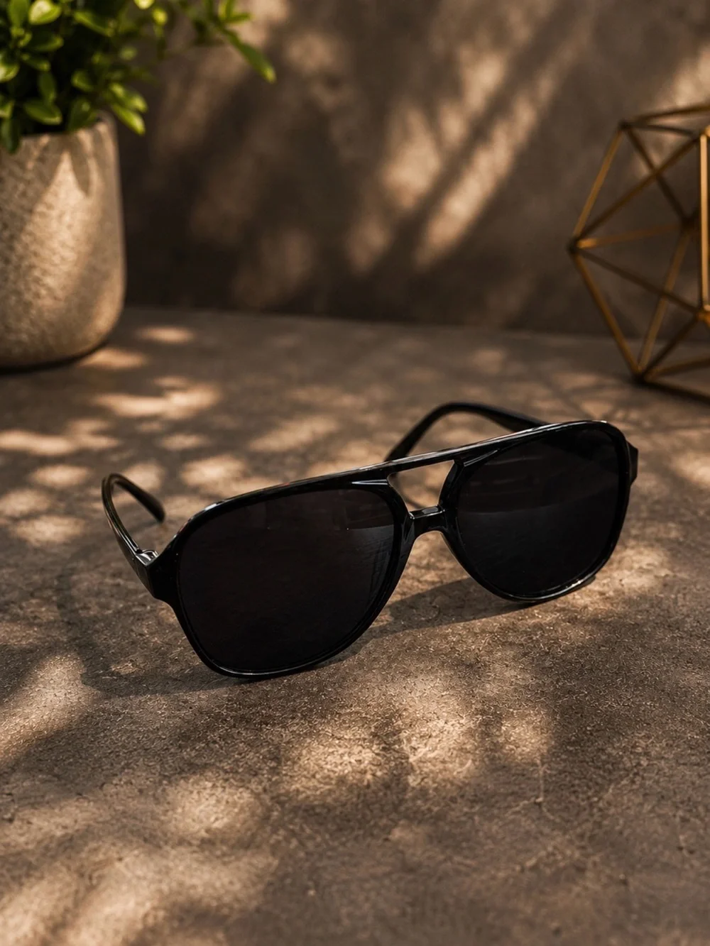 Black Aviator Sunglasses for women - Classic UV Protection